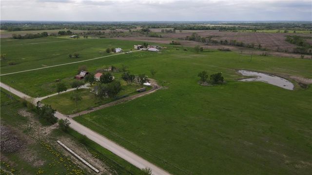 29208 E 343rd Street, Garden City, MO 64747