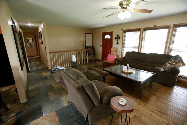 29208 E 343rd Street, Garden City, MO 64747