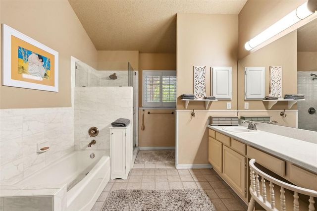 16105 CADBURY COURT, Tampa, FL 33647