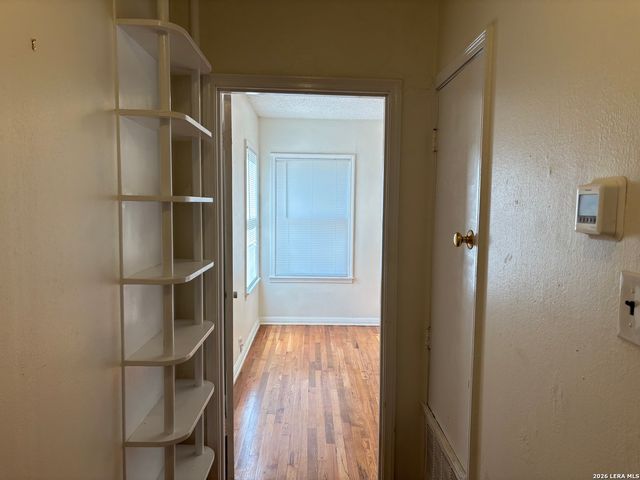 128 Corona, San Antonio, TX 78209