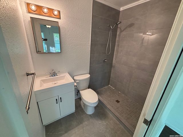 128 Corona, San Antonio, TX 78209