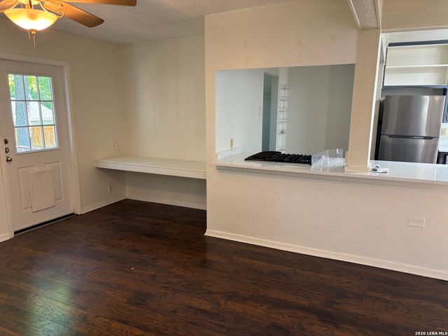 128 Corona, San Antonio, TX 78209
