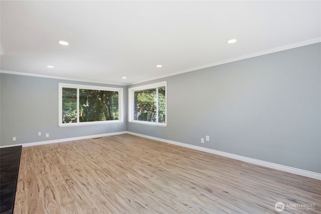 22212 105th Avenue SE, Kent, WA 98031