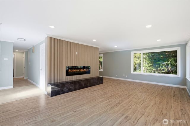 22212 105th Avenue SE, Kent, WA 98031