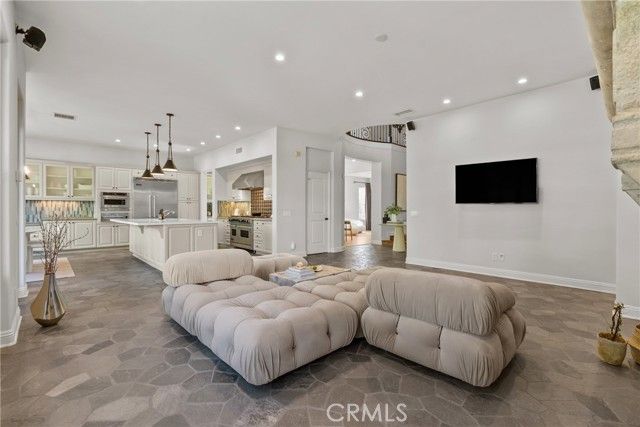 4170 Prado De Los Zorros, Calabasas, CA 91302