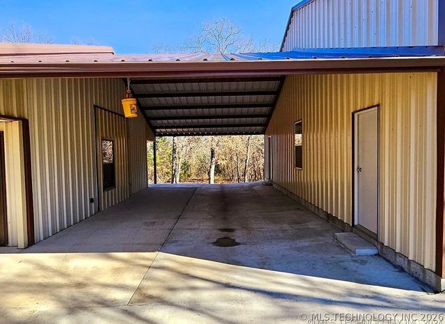 9152 Stone Brook Drive, Kingston, OK 73439