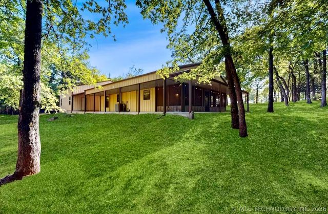 9152 Stone Brook Drive, Kingston, OK 73439