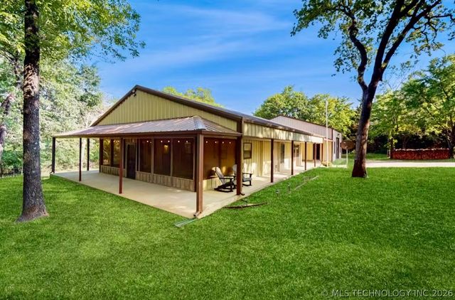 9152 Stone Brook Drive, Kingston, OK 73439