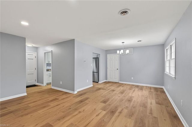 814 Tulip DR, Newport News, VA 23608