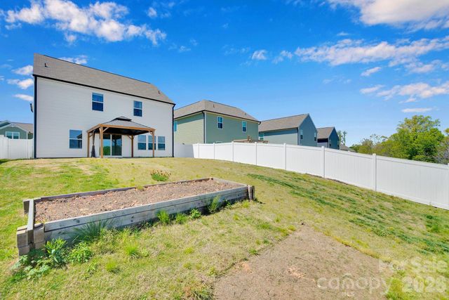 1224 Maxwell Court, Dallas, NC 28034