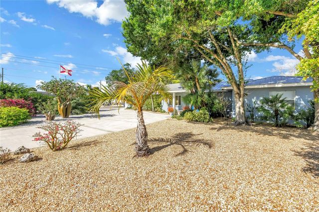 308 53RD STREET W, Bradenton, FL 34209