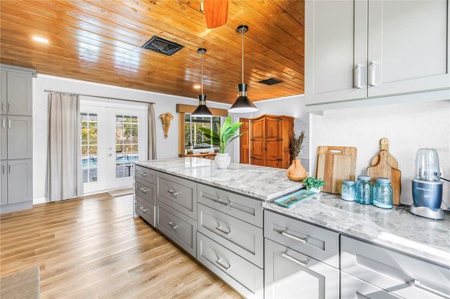 308 53RD STREET W, Bradenton, FL 34209