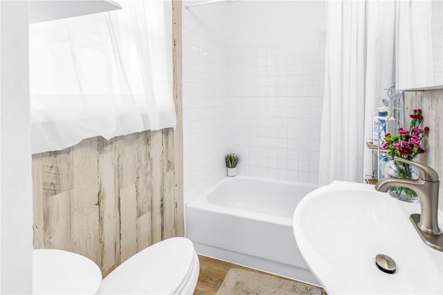 308 53RD STREET W, Bradenton, FL 34209