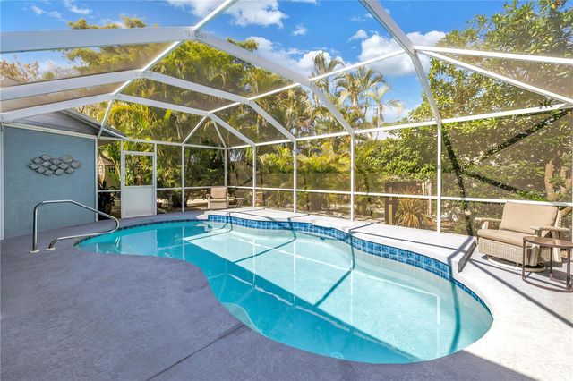 308 53RD STREET W, Bradenton, FL 34209