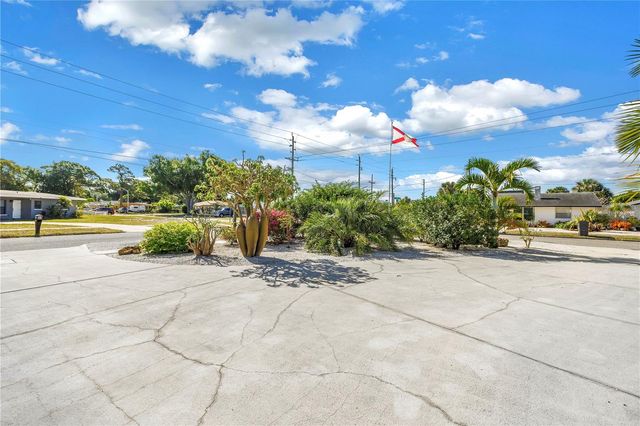 308 53RD STREET W, Bradenton, FL 34209