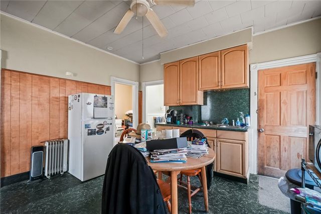 61 Robin Street, Providence, RI 02908