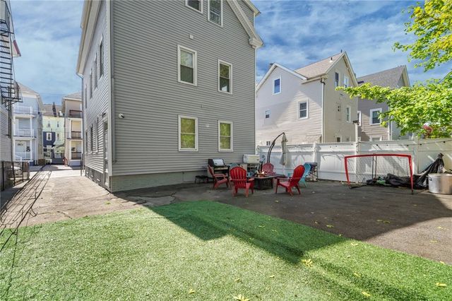 61 Robin Street, Providence, RI 02908