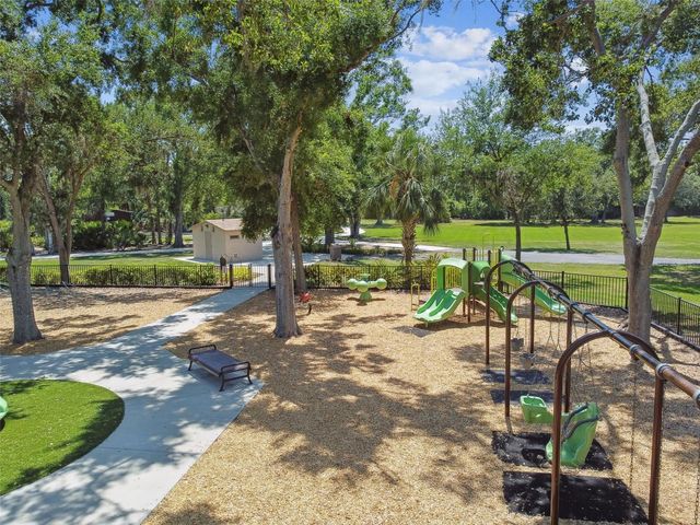 10035 REMINGTON DRIVE, Riverview, FL 33578