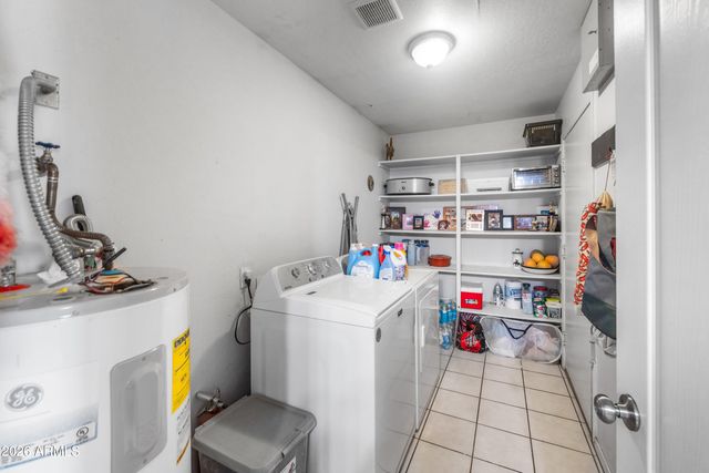 6457 E FOX HOLLOW Lane, San Tan Valley, AZ 85140