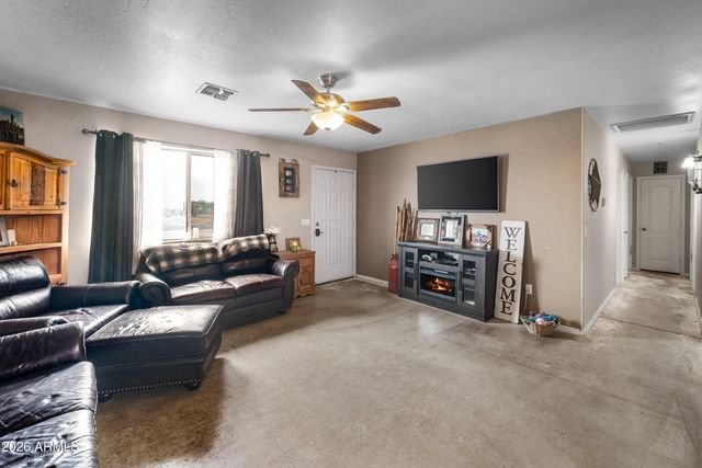 6457 E FOX HOLLOW Lane, San Tan Valley, AZ 85140