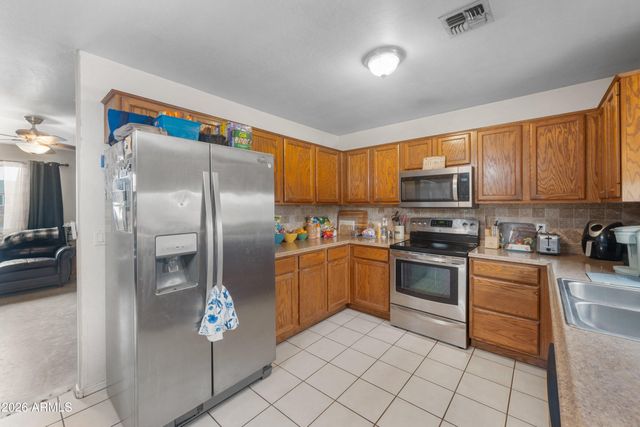 6457 E FOX HOLLOW Lane, San Tan Valley, AZ 85140
