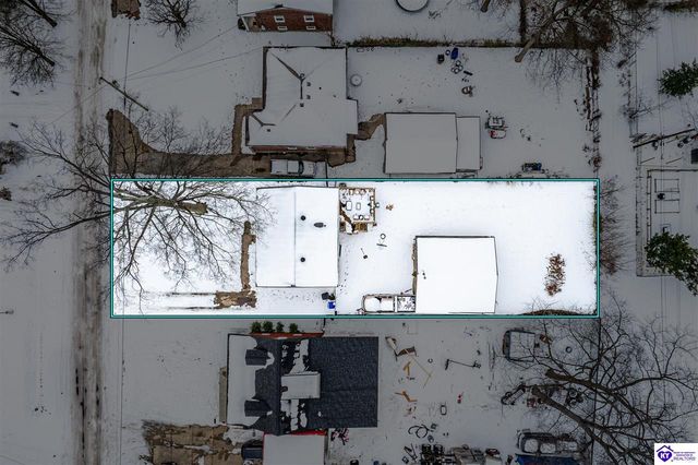 703 Iroquois Ave, Louisville, KY 40214