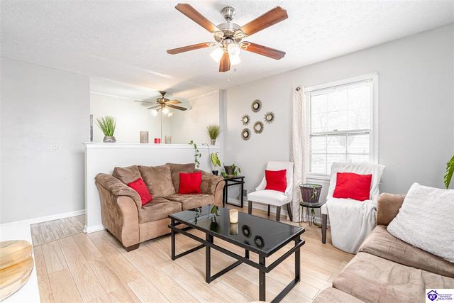 703 Iroquois Ave, Louisville, KY 40214