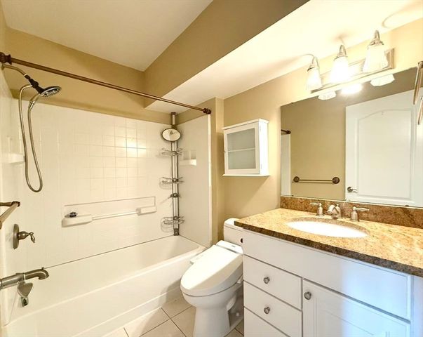 139 Prospect St 1, Acton, MA 01720