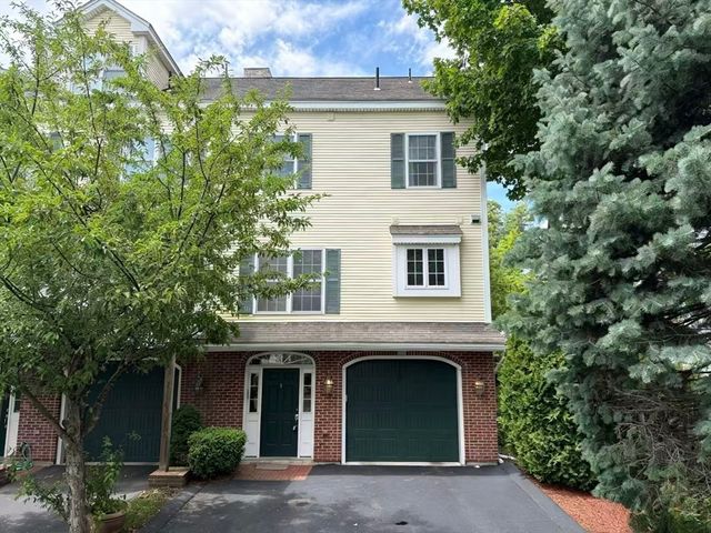139 Prospect St 1, Acton, MA 01720