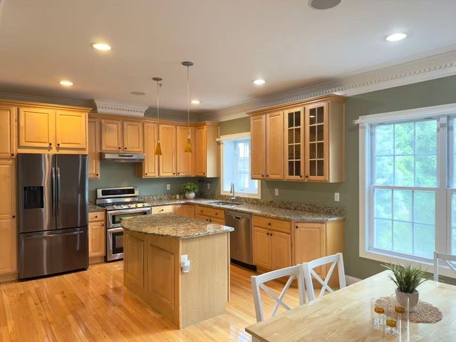 139 Prospect St 1, Acton, MA 01720