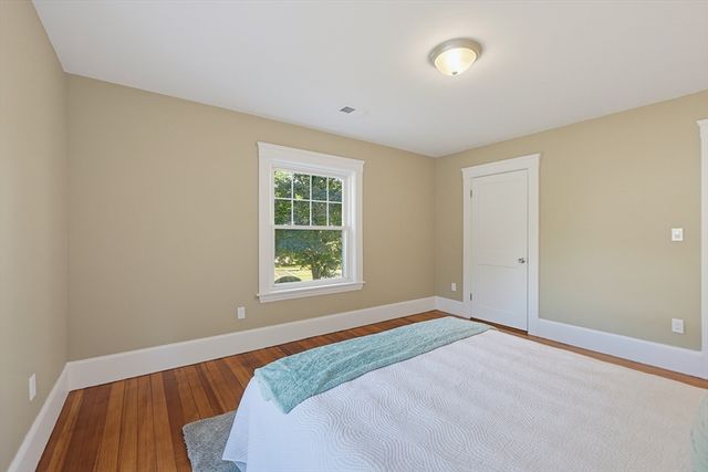 163 Prospect St 163, Wakefield, MA 01880