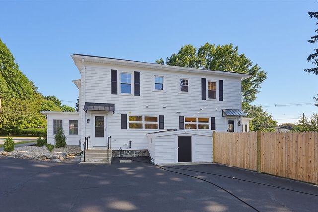 163 Prospect St 163, Wakefield, MA 01880