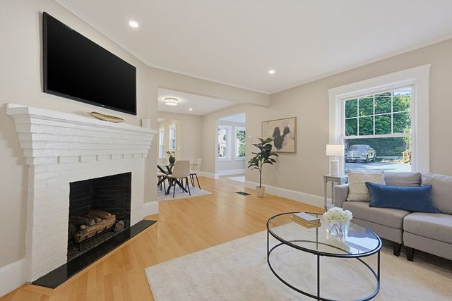 163 Prospect St 163, Wakefield, MA 01880