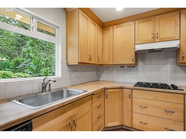 1480 Nw 130TH Ave, Portland, OR 97210