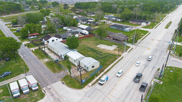11902 Crosby Lynchburg Road, Crosby, TX 77532