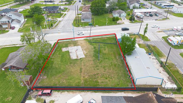 11902 Crosby Lynchburg Road, Crosby, TX 77532