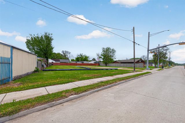 11902 Crosby Lynchburg Road, Crosby, TX 77532