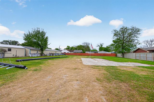 11902 Crosby Lynchburg Road, Crosby, TX 77532
