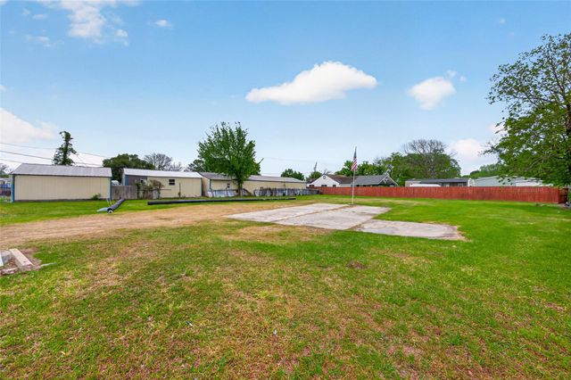 11902 Crosby Lynchburg Road, Crosby, TX 77532