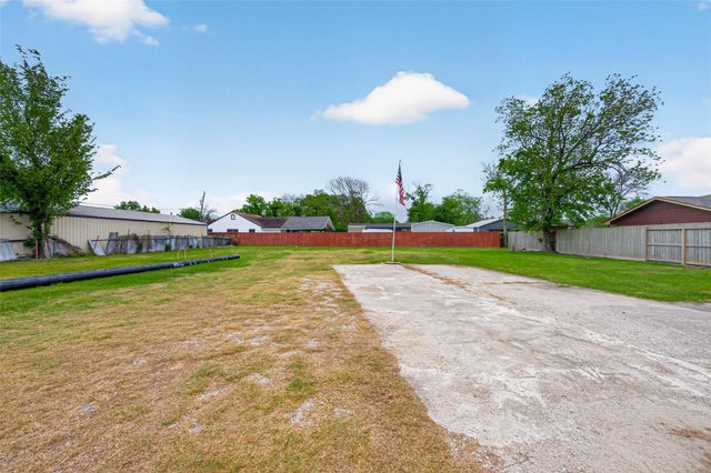 11902 Crosby Lynchburg Road, Crosby, TX 77532