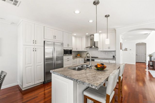 10884 Caminito Colorado, San Diego, CA 92131