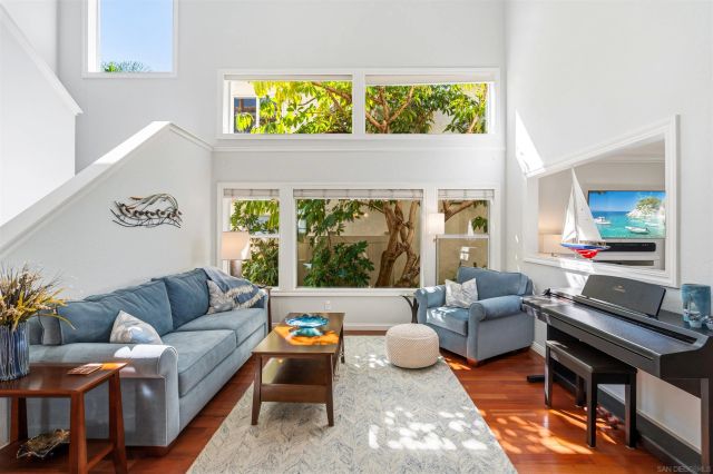 10884 Caminito Colorado, San Diego, CA 92131