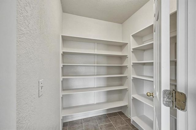 2813 E Lake Drive, Norman, OK 73071