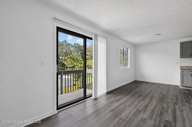 451 Mercury Avenue SE 201, Palm Bay, FL 32909