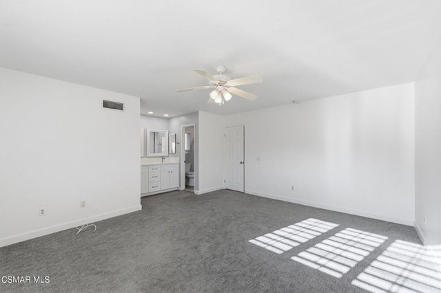 6058 Hedgewall Drive, Westlake Village, CA 91362