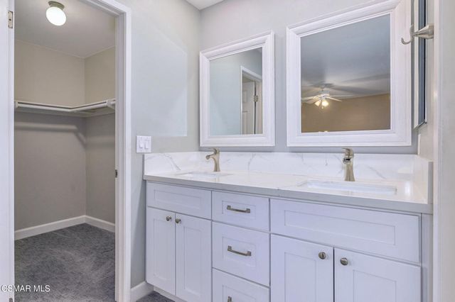 6058 Hedgewall Drive, Westlake Village, CA 91362