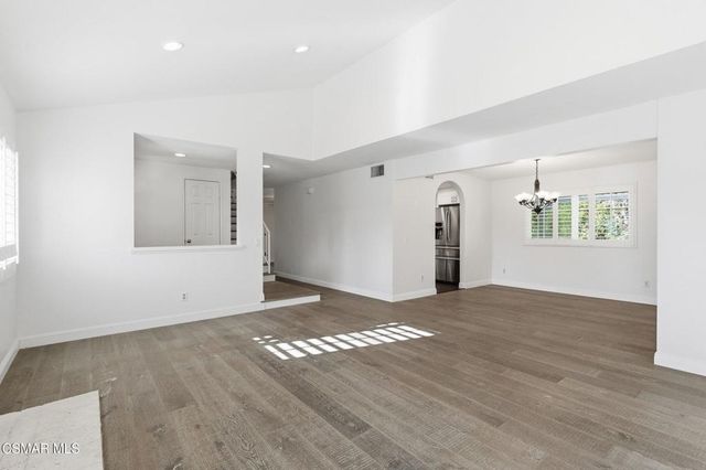 6058 Hedgewall Drive, Westlake Village, CA 91362