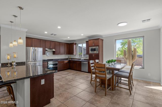 1229 E SHANGRI LA Road, Phoenix, AZ 85020