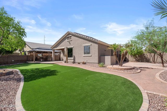 1229 E SHANGRI LA Road, Phoenix, AZ 85020