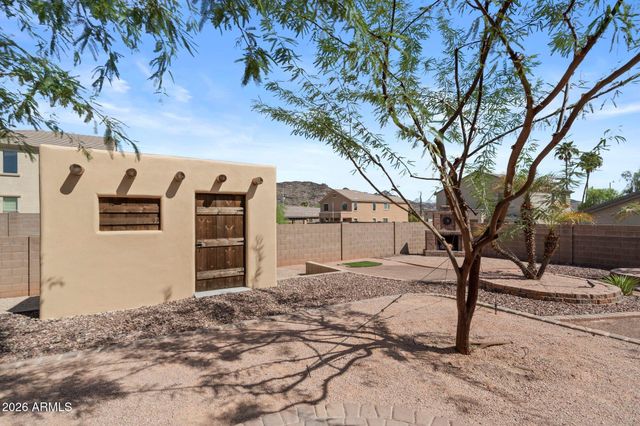 1229 E SHANGRI LA Road, Phoenix, AZ 85020